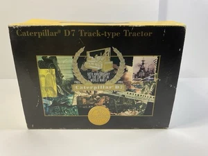 Norscot 1:25 50th Anniversary CAT WWII D7 Track-Type Tractor Caterpillar - Picture 1 of 24