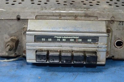 International Truck 1955 botón pulsador radio AM dial perilla bisel tablero moldura IL5TC Foto 1 de 4