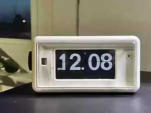 TWEMCO Flip Clock AL30 CREAM - Picture 1 of 4