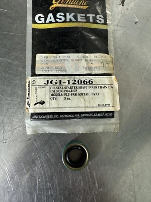 Harley Davidson Starter Shaft Oil seal softail Dyna Road King 12066 - Image 1 of 3