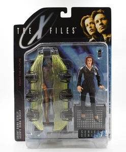 McFarlane Toys The X Files Series 1 - Agent Scully with Cryopod Chamber Figure - Picture 1 of 2