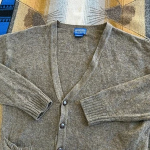 Vintage Men’s Pendleton 100% Shetland Wool Cardigan Knit Sweater Size Large - Picture 1 of 8