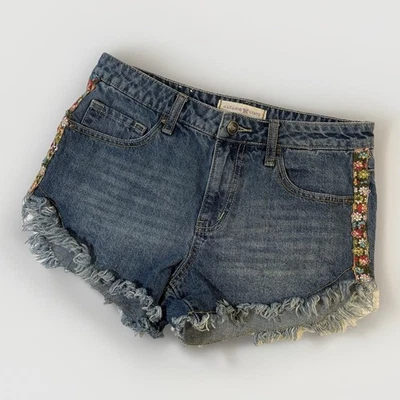 Pantalones Cortos de Jean Altar’d State Talla 27 Floral Bordado Denim Corte Festival Boho Foto 1 de 4