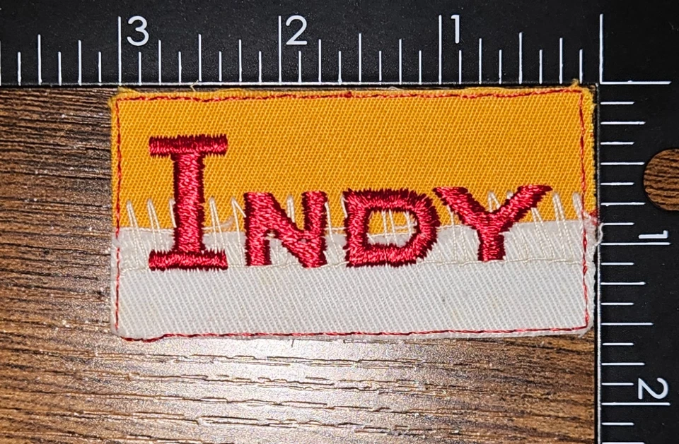 Винтажная гоночная нашивка Indy 500 Indianapolis 500 Thread Break - Изображение 1 из 1