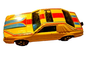 Coche diecast Playart Turbo Mustang Foxbody amarillo # 1-60 - Hecho en Hong Kong 1982 - Imagen 1 de 11