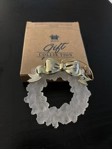 Avon Gift Collection Holiday Reflections Christmas Ornament Wreath With Box - Picture 1 of 2