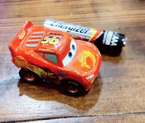 Disney Pixar Lightning McQueen Die Cast 1.5" Mini Racer Mattel 2016 - Picture 1 of 5