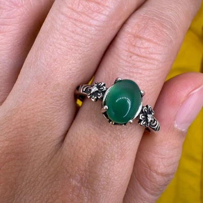 925 Sterling Silver Ring 8x6mm Green Natural Emerald Gemstone Jewelry Women Gift - Image 1 of 4