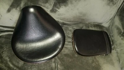 2000-2009 00-09 YAMAHA V STAR 1100 XVS1100 ASIENTOS SILLINES TACHONADOS JUEGO 2 ALMOHADILLAS TONOS Foto 1 de 4