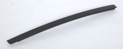 Puerta ext original BMW E46. Tira metálica vertical. Most trasero. Pasajero. Trasero Foto 1 de 4