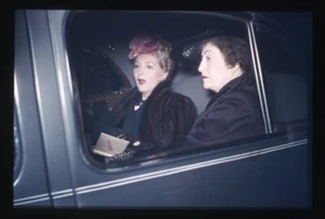 Constance Collier Mary Pickford Rare Candid 1940's in car Original Transparency - Picture 1 of 1