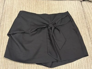Neu mit Etikett Glam Los Angeles Society schwarzer Skort Damenrock zum Binden Größe Large - Bild 1 von 8