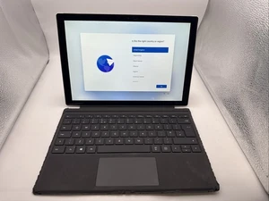 Microsoft Surface Pro 5th Gen M3-7Y30 4GB 128GB SSD 12.3" Win 11 Pro + Keyboard - Picture 1 of 9