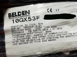 Cable blindado Belden 10GX53F 23/4P EquiSpline 625MHz Cat6A 10GX CMP negro/50 ft - Imagen 1 de 12