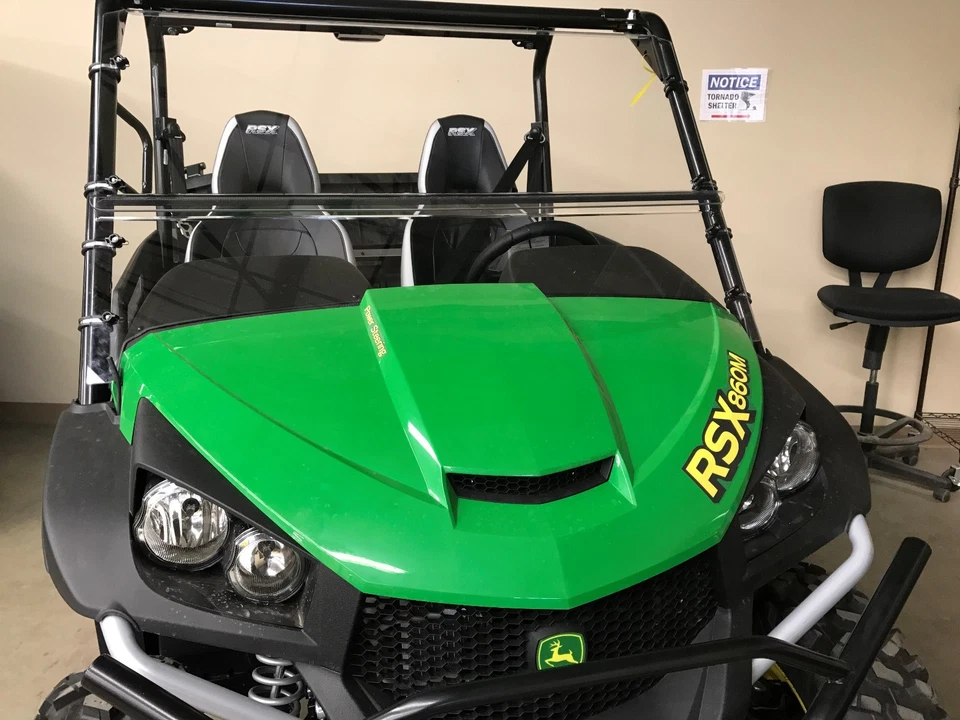 JOHN DEERE GATOR RSX 850i & 860i XUV 550, 560, & 590i WINDSHIELD SALE!!!! Foto 1 de 1