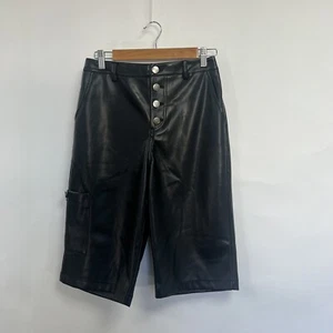 Pantalones cortos de cuero sintético Anthropologie Avec Les Filles. Negro. Reino Unido 8. - Imagen 1 de 6