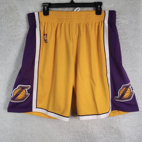 Mitchell & Ness LA Lakers 09 Swingman Basketball Shorts Yellow Men's Size L Cover