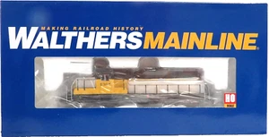 Walthers Mainline 910-20436 Chicago Northwestern 4307 Chopped Nose GP9 DCC Sound - Picture 1 of 6