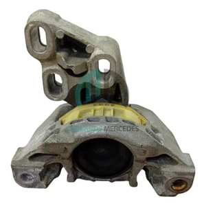 MERCEDES-BENZ A Class W176 Engine Mount Left Side A2462400617 - Picture 1 of 7