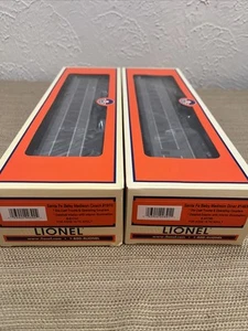 Lionel O Scale Santa Fe Baby Madison Reisebus # 1970 & Diner #1465 6-81741 & 81780 - Bild 1 von 12