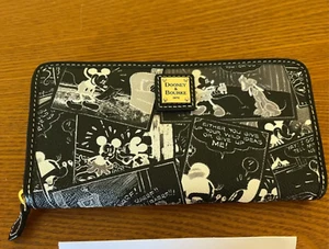 Dooney bourke disney comics wallet - Picture 1 of 3