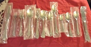 * ONEIDA Community ROYAL FLUTE Stainless - YOU CHOOSE - NEW OLD STOCK FLATWARE * - Picture 1 of 9