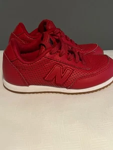 Toddler Boys Girls New Balance Shoes Size 8 Red Leather - Picture 1 of 4