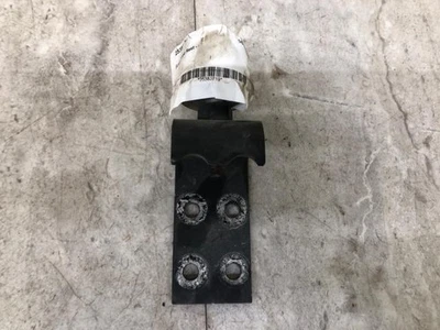 吉姆西 C7500 左/司机罩休息 - 二手 — 第 1/4 张图片