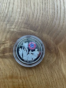 FC Bayern München - Champions League Sieger 2001 - Medaille Cu versilbert, PP - Bild 1 von 4