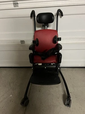 Silla de actividad Rifton 830 alta/baja pequeña 75 lb Foto 1 de 4