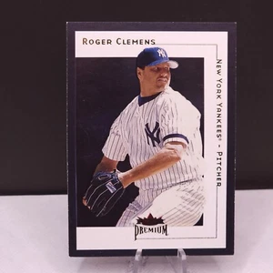 2001 Fleer Premium - Roger Clemens #19 New York Yankees MLB Baseball Card - Picture 1 of 2