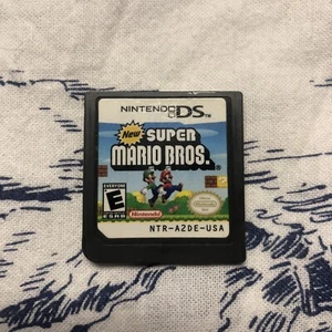 New Super Mario Bros (Nintendo DS) Authentic Game Cart Only - Picture 1 of 2