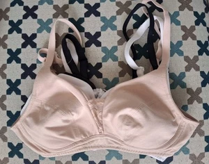 M&S 3 x 32A Full Cup Bras Pink White + Navy Nonwired PolyCotton Mix Stretch BNWT - Picture 1 of 15