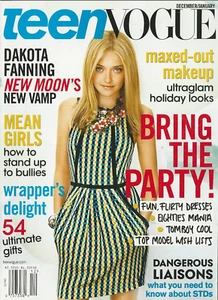 TEEN VOGUE Dec 2009 January 2011 Dakota Fanning STDs Mean Girls No Label NEW NM - Picture 1 of 1