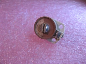 Condensador de recortadora variable 1,5-7 pF Centralab CV11A070 - NOS Cantidad 1 - Imagen 1 de 4