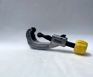 RIDGID 32078 Acting Mini Tube Cutter - White - Picture 1 of 2