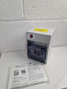 Wylex NH204/40 Consumer Unit 2Way 40A M866 4 Module Enclosure, BSEN 60439-3  - Picture 1 of 7