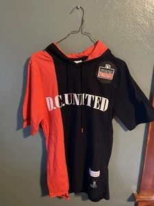 NWT Mitchell & Ness DC United MLS Short Sleeve Split Hoodie - Men's Small - Picture 1 of 3
