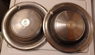 DOS TAPAS CENTRALES JAGUAR VINTAGE TAPACUBOS CUBIERTAS RUEDAS Foto 1 de 4