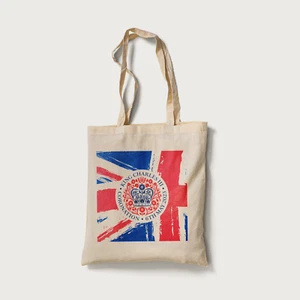 Coronation Memorabilia Tote Bag - King Charles III 06.05.23 Official Emblem - 2 - Picture 1 of 5