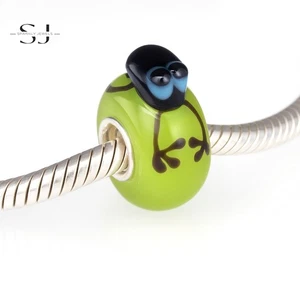 925 Sterling Silver Green Murano Glass Cute Frog Charm Bead for Bracelets - Picture 1 of 3