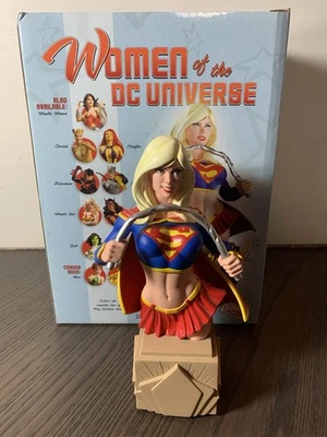 Women of the DC UNIVERSE Series 2 SUPERGIRL Bust Terry Dodson Mint! - Image 1 of 4