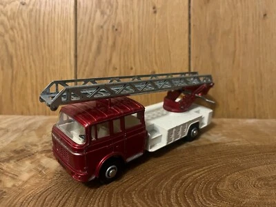 Tocadiscos Dinky 956 568 Berliet camión de bomberos (884/021) Foto 1 de 4