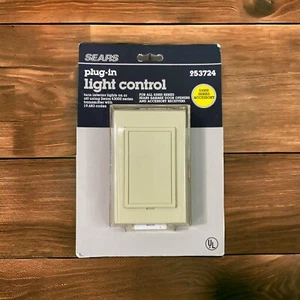 Accessoire vintage Sears Plug In Light Control série 53000 NOS 953724 - Photo 1/9