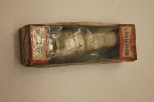 CHAMPION UF 14Y VINTAGE ZÜNDKERZE - Bild 1 von 2