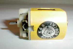Royal BobCat 36D Mabuchi Motor 9 Volt Yellow Hi Perf Brushes Pinion K & B NOS - Picture 1 of 12