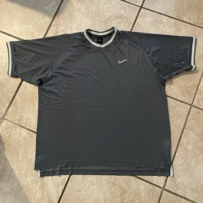 复古耐克网眼休闲球衣运动服短袖衬衫男式 2XL 足球 — 第 1/4 张图片