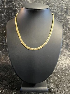 Classy 18K Gold Plated Sideways Chain Necklace 6mm Wide 18" Long -Free Shipping! - Picture 1 of 15