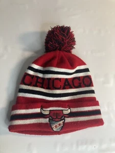 Chicago Bulls Beanie Mütze Cap Bommel Fold Over rot schwarz NBA Basketball - Bild 1 von 2