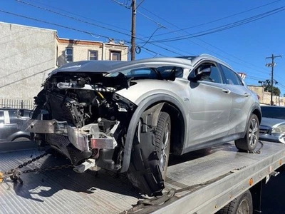 Питание зеркала со стороны водителя с камерой подходит для 17–19 INFINITI QX30 1400770 - Изображение 1 из 4